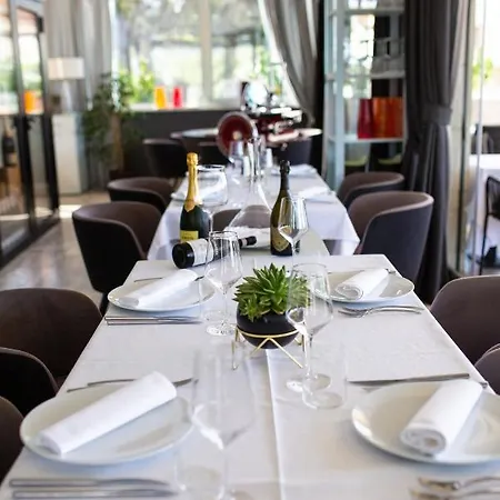 Poseidon Mobile * Makarska