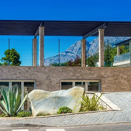 Poseidon Mobile Apartamento Makarska