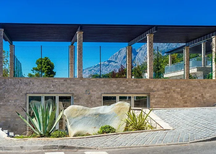 Poseidon Mobile Apartman Makarska