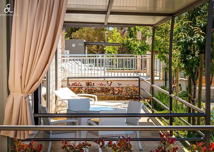 Poseidon Mobile Appartement *