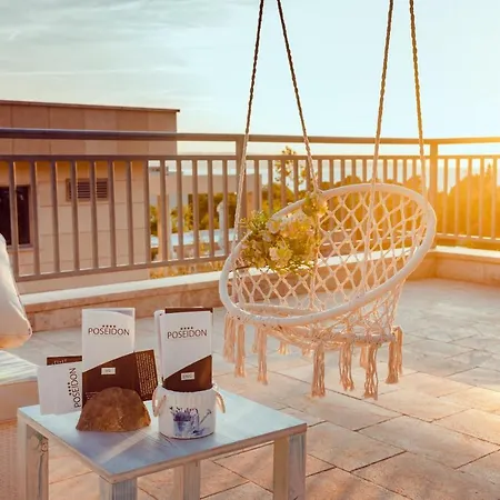 Poseidon Mobile Apartman Makarska